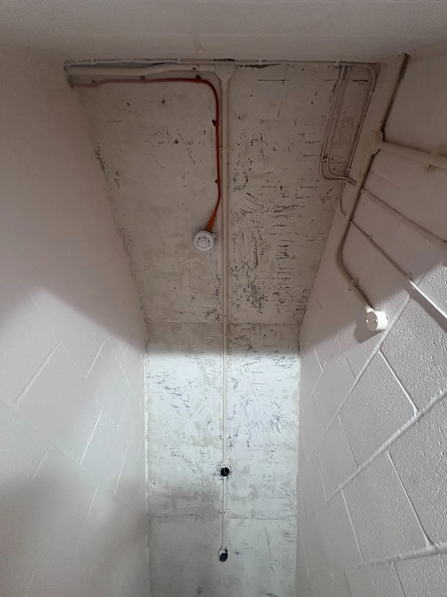 Licensed asbestos gasket removal in a Woolwich commercial property